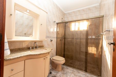 Casa à venda com 270m², 4 quartos e 3 vagas
