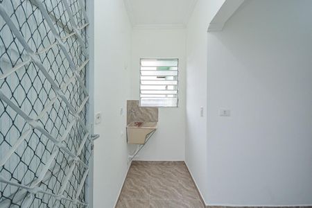 Casa para alugar com 52m², 2 quartos e 1 vaga Casa para alugar com 52m², 2 quartos e 1 vagaÁrea de Serviço