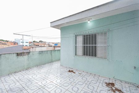 Casa para alugar com 52m², 2 quartos e 1 vaga Casa para alugar com 52m², 2 quartos e 1 vagaSacada