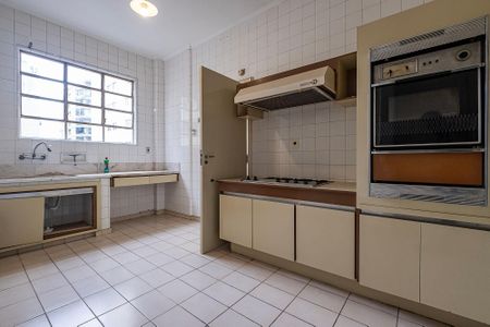 Apartamento à venda com 383m², 3 quartos e 2 vagas Apartamento à venda com 383m², 3 quartos e 2 vagasCozinha