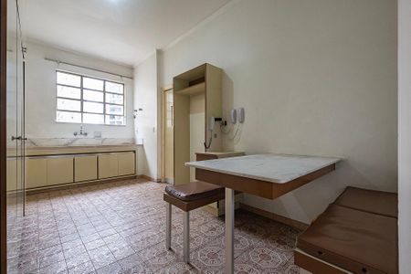Apartamento à venda com 383m², 3 quartos e 2 vagas Apartamento à venda com 383m², 3 quartos e 2 vagasCopa