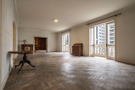 Apartamento à venda com 383m², 3 quartos e 2 vagas Apartamento à venda com 383m², 3 quartos e 2 vagasSala