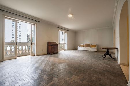 Apartamento à venda com 383m², 3 quartos e 2 vagas Apartamento à venda com 383m², 3 quartos e 2 vagasSala