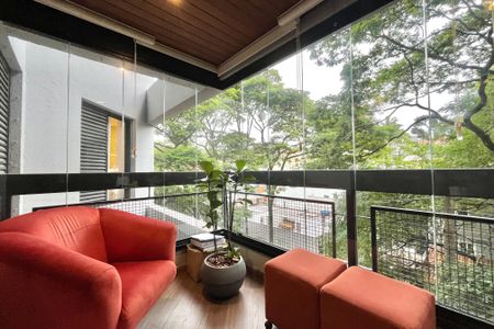Apartamento à venda com 110m², 2 quartos e 2 vagas Apartamento à venda com 110m², 2 quartos e 2 vagasVaranda
