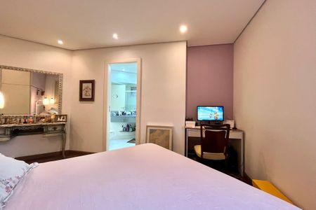 Apartamento à venda com 110m², 2 quartos e 2 vagas Apartamento à venda com 110m², 2 quartos e 2 vagasSuite