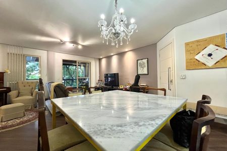 Apartamento à venda com 110m², 2 quartos e 2 vagas Apartamento à venda com 110m², 2 quartos e 2 vagasSala