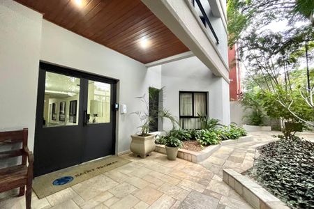 Apartamento à venda com 110m², 2 quartos e 2 vagas Apartamento à venda com 110m², 2 quartos e 2 vagasHall de entrada