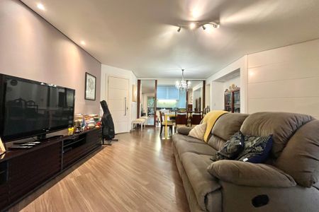 Apartamento à venda com 110m², 2 quartos e 2 vagas Apartamento à venda com 110m², 2 quartos e 2 vagasSala