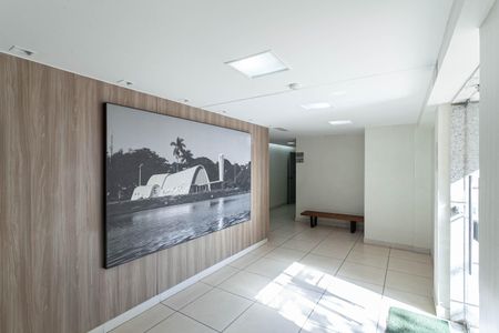 Apartamento à venda com 180m², 3 quartos e 2 vagasHall social