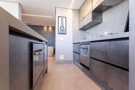 Apartamento à venda com 180m², 3 quartos e 2 vagasCobertura