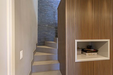Apartamento à venda com 180m², 3 quartos e 2 vagasEscada