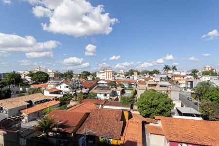 Apartamento à venda com 180m², 3 quartos e 2 vagasQuarto 2 - Vista