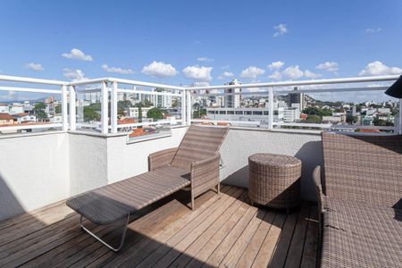 Apartamento à venda com 180m², 3 quartos e 2 vagasCobertura 