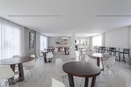 Apartamento à venda com 180m², 3 quartos e 2 vagasÁrea comum - Salão de festas