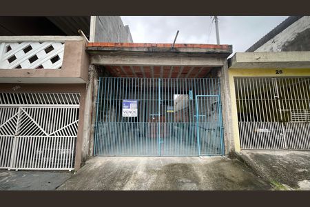 Fachada+Placa  de casa à venda com 2 quartos, 150m² em Jardim Senice, São Paulo