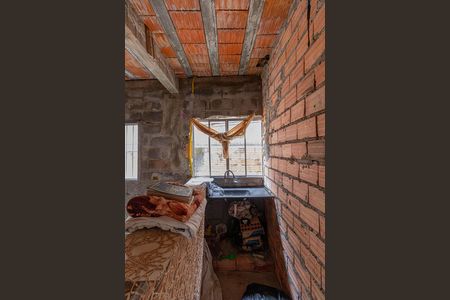 Casa à venda com 150m², 2 quartos e 2 vagas Casa à venda com 150m², 2 quartos e 2 vagasCasa 2 - Quarto e Cozinha