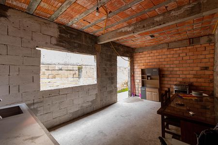 Cozinha de casa à venda com 2 quartos, 150m² em Jardim Senice, São Paulo