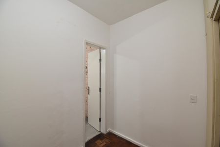 Closet da Suíte de apartamento para alugar com 4 quartos, 208m² em Batel, Curitiba