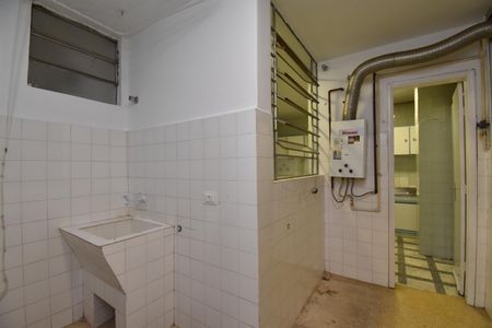 Apartamento para alugar com 208m², 4 quartos e 1 vagaÁrea de Serviço