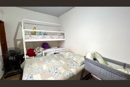 Casa para alugar com 90m², 2 quartos e 1 vagaQuarto 2