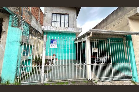 Casa para alugar com 90m², 2 quartos e 1 vagaPlaca instalada na fachada do imóvel 