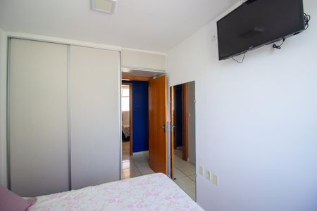 Quarto 1 de apartamento à venda com 2 quartos, 120m² em Parque Xangri-lá, Contagem