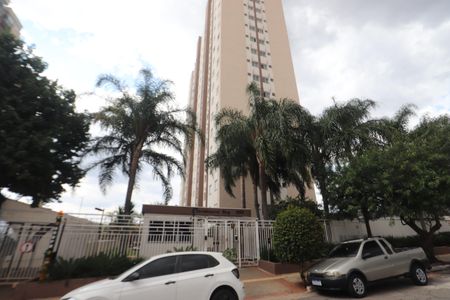 Apartamento para alugar com 49m², 2 quartos e 1 vagaFachada