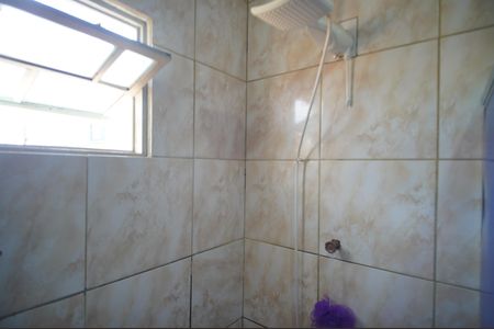 Casa à venda com 30m², 2 quartos e 1 vagaBanheiro
