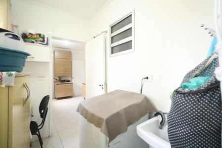 Apartamento à venda com 81m², 1 quarto e 1 vagaÁrea de Serviço