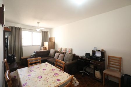 Apartamento à venda com 81m², 1 quarto e 1 vagaSala