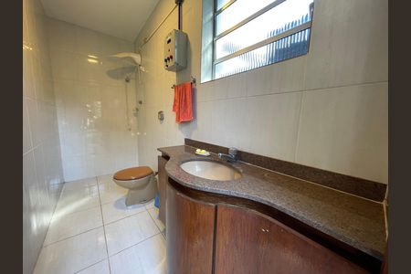 Casa à venda com 539m², 5 quartos e 6 vagas Casa à venda com 539m², 5 quartos e 6 vagasVestiario piscina