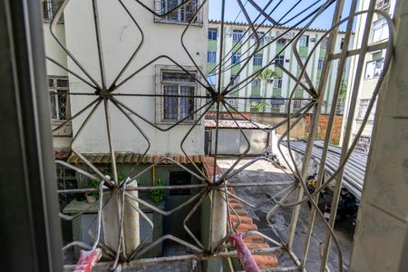 Apartamento à venda com 40m², 2 quartos e 1 vaga Apartamento à venda com 40m², 2 quartos e 1 vagaVista da Área de Serviço