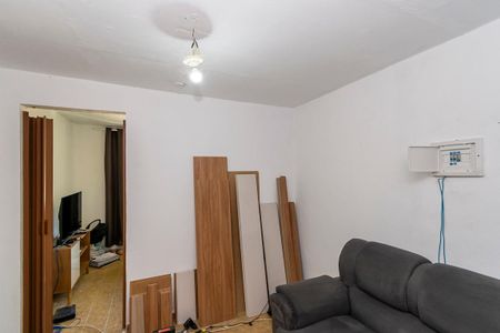 Sala de apartamento para alugar com 2 quartos, 40m² em Coelho Neto , Rio de Janeiro