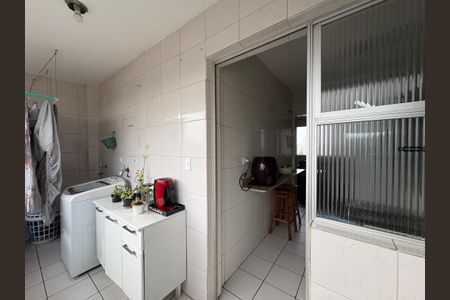 Apartamento para alugar com 78m², 3 quartos e 1 vagaÁrea de Serviço