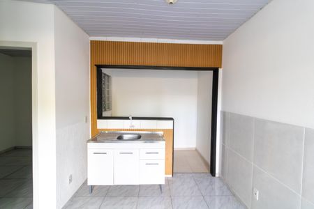 Casa de condomínio para alugar com 42m², 2 quartos e 1 vagaSala/Cozinha