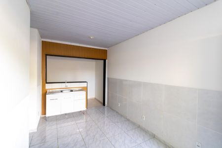 Casa de condomínio para alugar com 42m², 2 quartos e 1 vagaSala/Cozinha