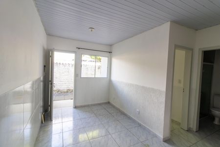Casa de condomínio para alugar com 42m², 2 quartos e 1 vagaSala/Cozinha