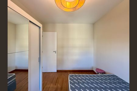 Apartamento à venda com 111m², 2 quartos e 2 vagasQuarto 2