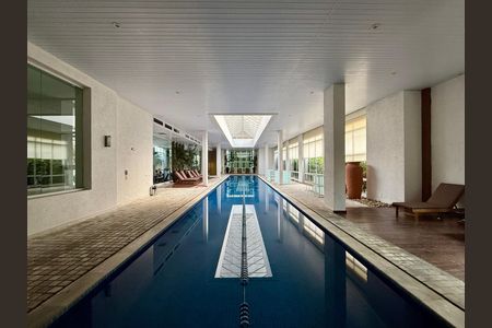 Apartamento à venda com 111m², 2 quartos e 2 vagasPiscina Coberta 