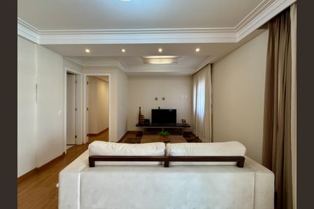 Apartamento à venda com 111m², 2 quartos e 2 vagasSala 