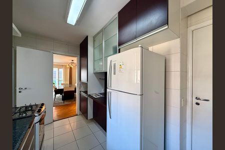 Apartamento à venda com 111m², 2 quartos e 2 vagasBanheiro Social 