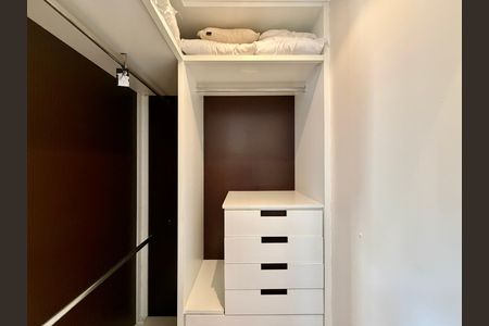 Apartamento à venda com 111m², 2 quartos e 2 vagasCloset 2 Suíte 