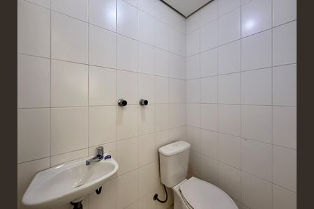 Apartamento à venda com 111m², 2 quartos e 2 vagasBanheiro de Serviço
