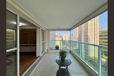 Apartamento à venda com 111m², 2 quartos e 2 vagasSacada 