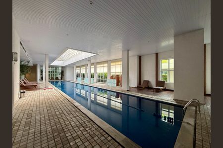 Apartamento à venda com 111m², 2 quartos e 2 vagasPiscina Coberta 