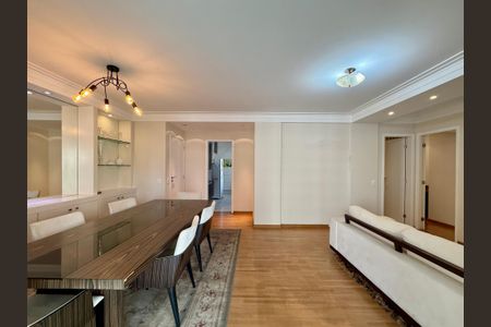 Apartamento à venda com 111m², 2 quartos e 2 vagasSala 