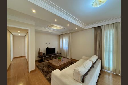 Apartamento à venda com 111m², 2 quartos e 2 vagasSala 