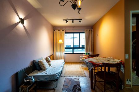 Apartamento à venda com 42m², 1 quarto e 1 vaga Apartamento à venda com 42m², 1 quarto e 1 vagaSala