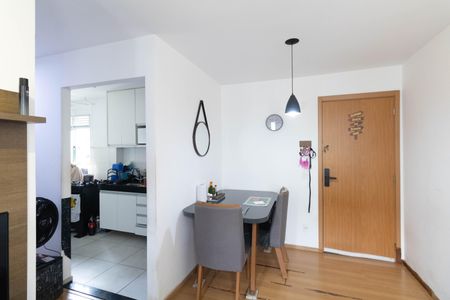 Sala de apartamento para alugar com 2 quartos, 44m² em Campo Grande, Rio de Janeiro