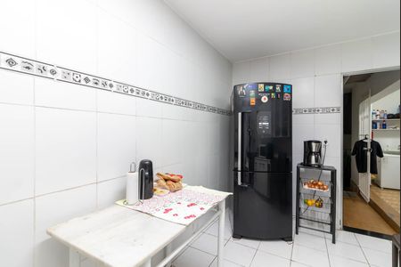 Casa para alugar com 300m², 6 quartos e 2 vagasCasa 2 - Cozinha